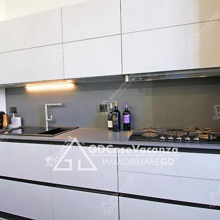 Apartment Gdcasevacanza - Excelsior - *